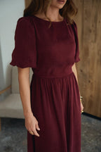 Sukienka midi Ruby Rose