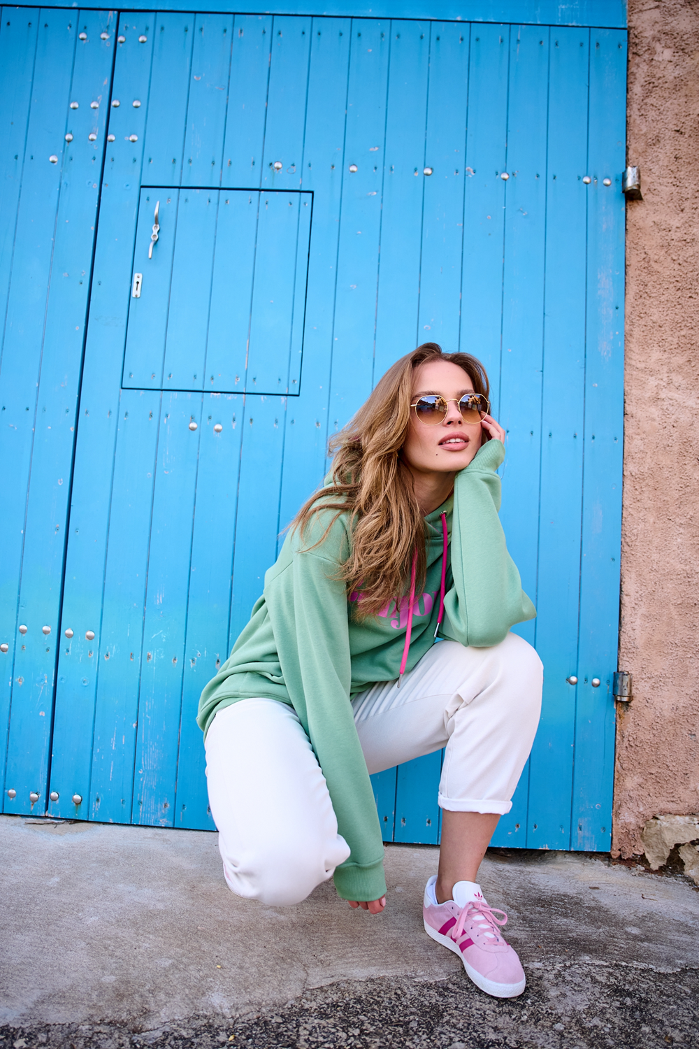 Bluza z kapturem Bonjour Chérie