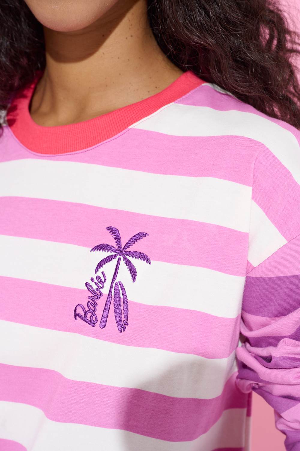 Longsleeve Barbie Makes Waves