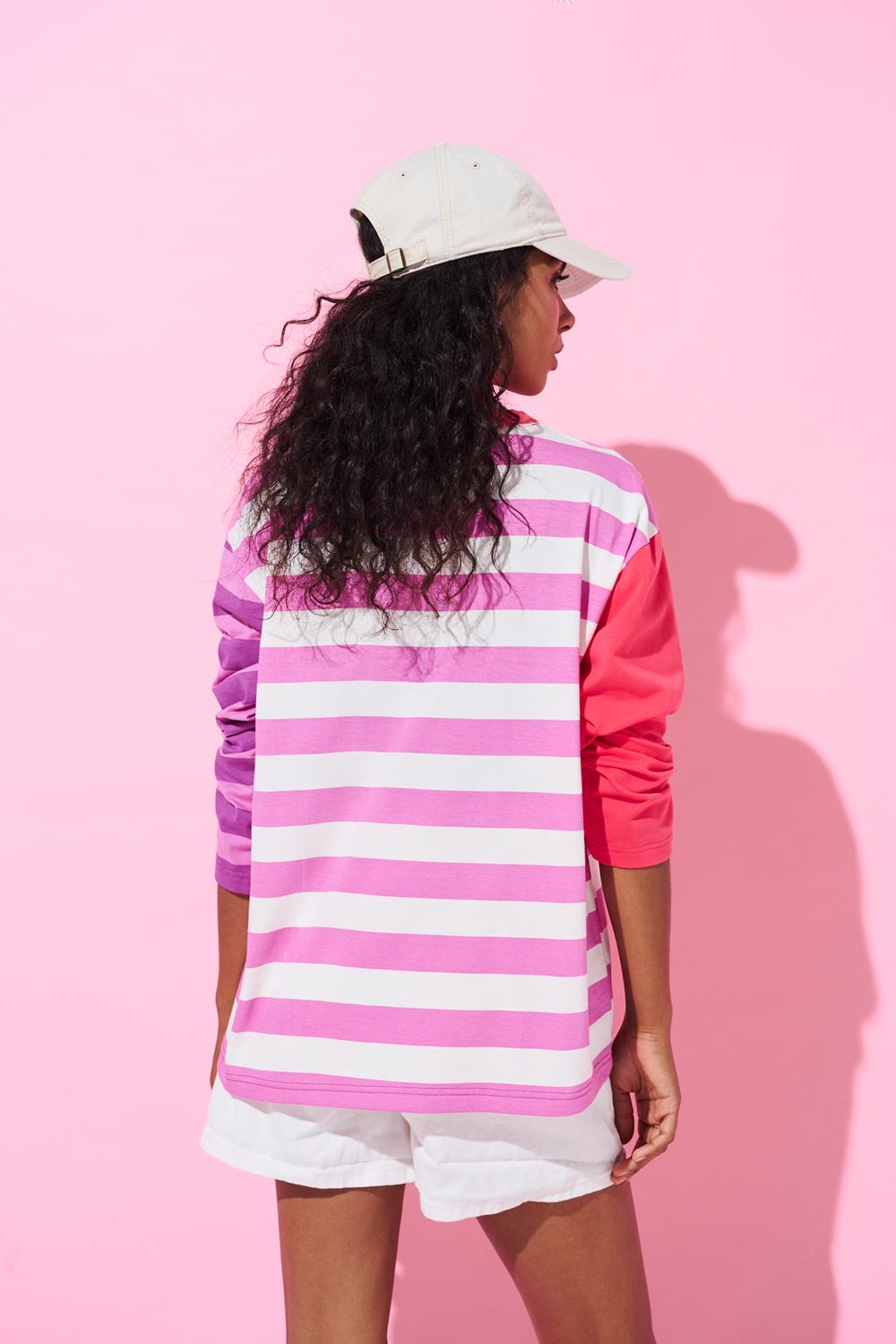 Longsleeve Barbie Makes Waves