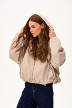 Krótka parka z kapturem Desert Flower