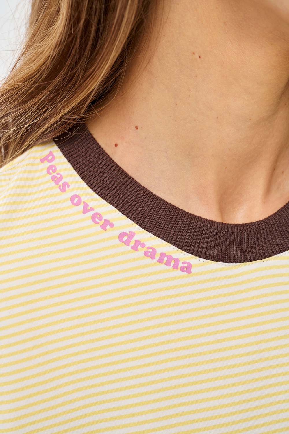 T-shirt Peas Over Drama