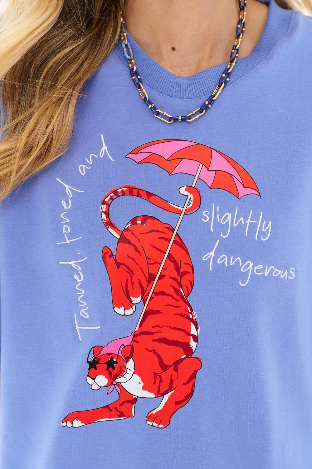 T-shirt She Bites