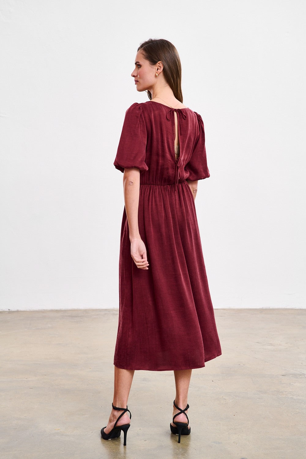 Sukienka midi Ruby Rose