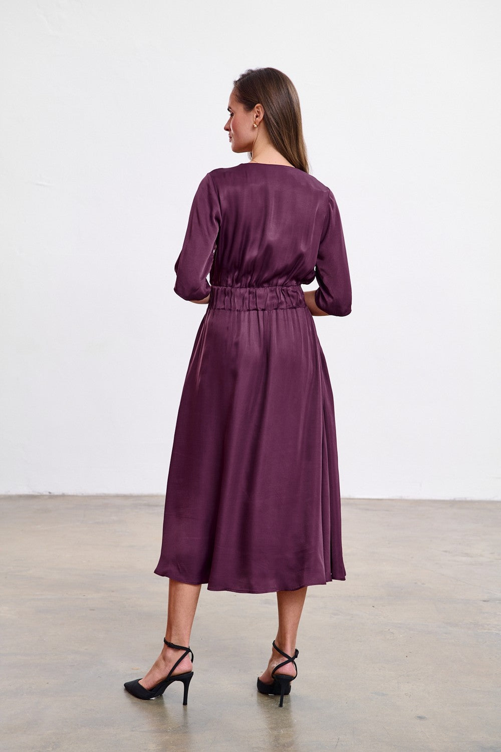 Sukienka midi Plum Affair