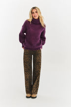 Sweter moherowy z golfem Nocturne