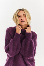 Sweter moherowy z golfem Nocturne