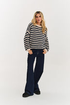 Sweter French Tale
