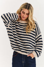 Sweter French Tale