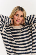 Sweter French Tale